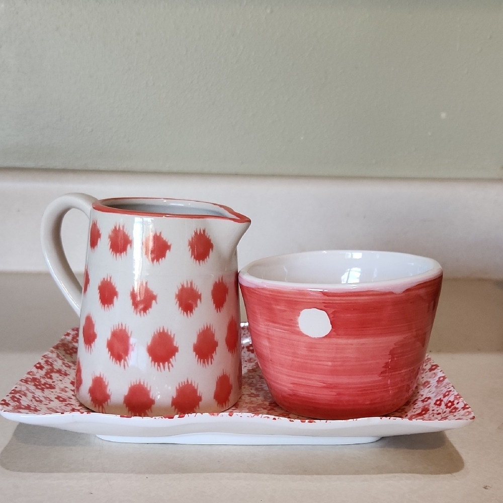 CREATIVE CO-OP creamer And Sugar With Serving Plate 3 Piece Set Creamsickle